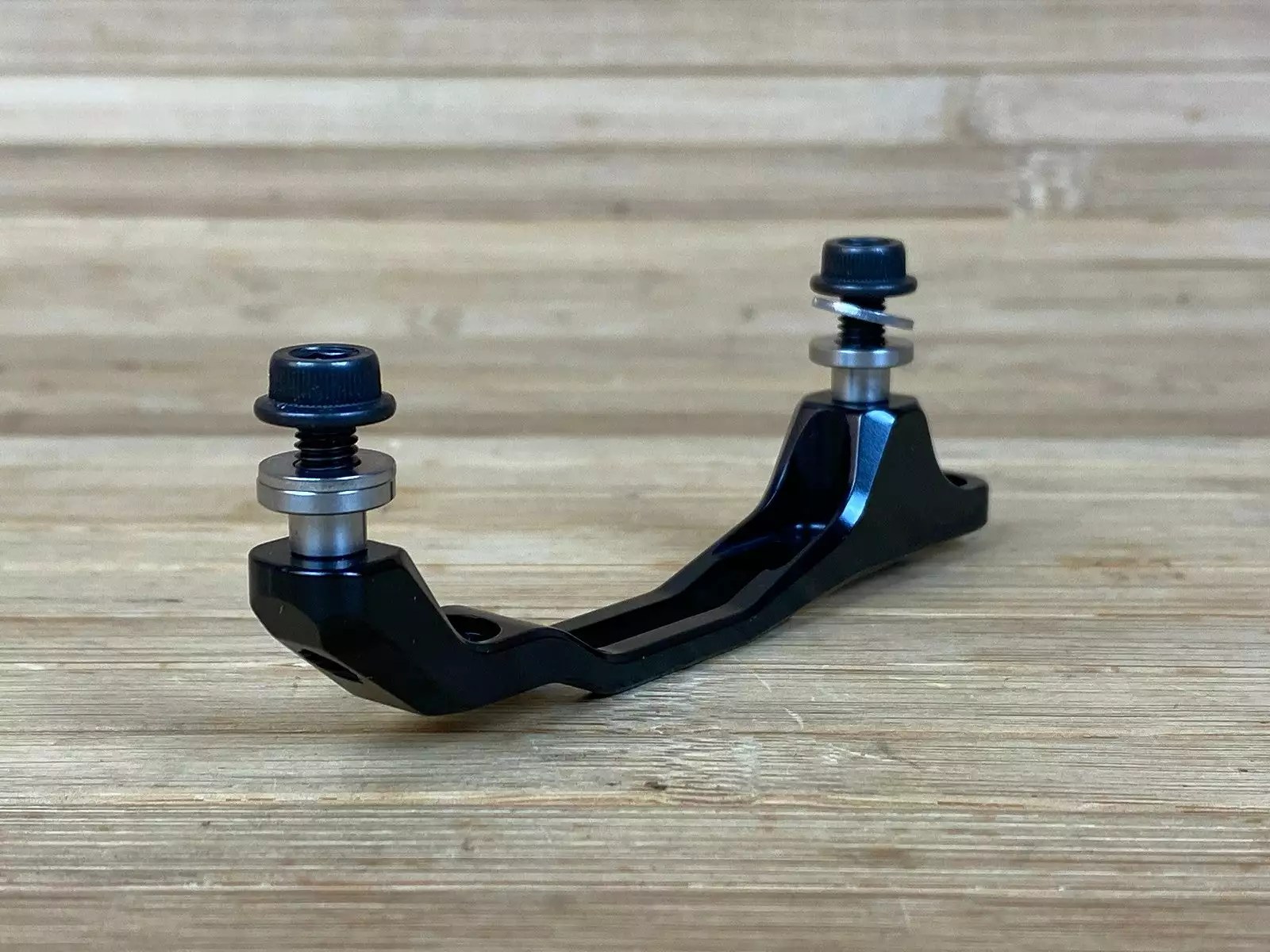 Intend Blackline Bremsadapter PM/PM +40/43mm 6 Intend Blackline Bremsadapter PM/PM +40/43mm – Bild 4