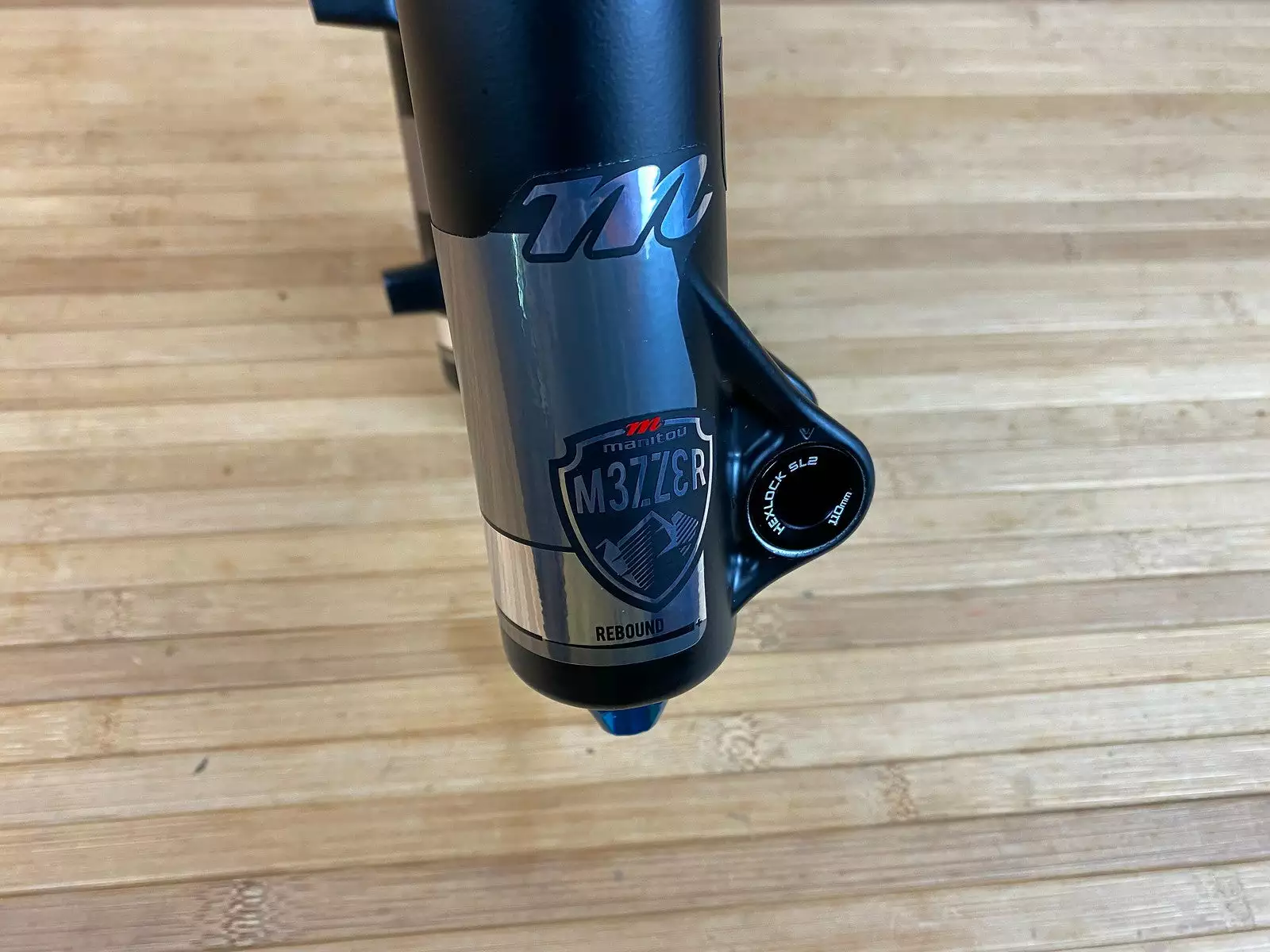 Manitou Mezzer PRO 180mm / 27,5" / Dorado AIR System / Boost Federgabel 8 Manitou Mezzer PRO 180mm / 27,5" / Dorado AIR System / Boost Federgabel – Bild 6