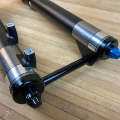 Manitou Mezzer PRO 180mm / 27,5" / Dorado AIR System / Boost Federgabel 18 Manitou Mezzer PRO 180mm / 27,5" / Dorado AIR System / Boost Federgabel -Neatflow Verkäufe 5546715 large