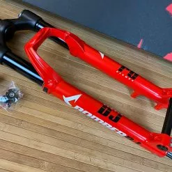 Marzocchi BOMBER DJ Rot 100mm / 26" Dirt Federgabel 17 Marzocchi BOMBER DJ Rot 100mm / 26" Dirt Federgabel -Neatflow Verkäufe 5563291 large