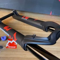 Marzocchi BOMBER DJ Schwarz 100mm / 26" Dirt Federgabel -Neatflow Verkäufe 5563323 large