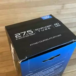 Vee Tire Schlauch 27,5" 2.3/2.5 Presta AV 40 650B -Neatflow Verkäufe IMG 0130 scaled