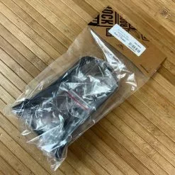 Rock-shox Rock Shox SID 35mm V2 Mud Guard / Schutzblech / Fender Schwarz -Neatflow Verkäufe IMG 0158 5ff6aab5 0f87 472f 93eb 913eacbcaa69