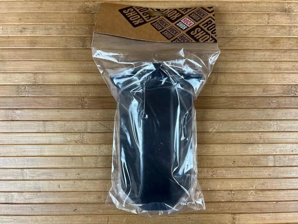 Rock-shox Rock Shox Pike / Lyrik 2023 Mud Guard / Schutzblech / Fender Schwarz 3 Rock-shox Rock Shox Pike / Lyrik 2023 Mud Guard / Schutzblech / Fender Schwarz