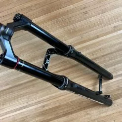 Rock-shox RockShox Zeb Ultimate Federgabel Schwarz 190mm / 27,5" -Neatflow Verkäufe IMG 0259