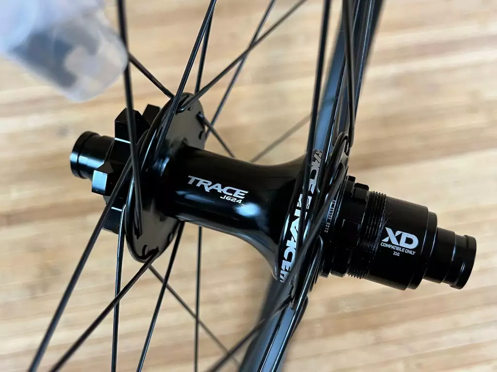 Race Face Aeffect R 30 Hinterrad HR 29" Boost Schwarz XD 4 Race Face Aeffect R 30 Hinterrad HR 29" Boost Schwarz XD – Bild 2