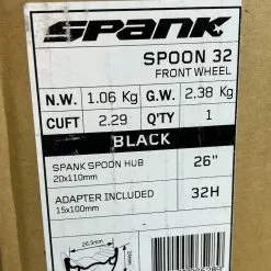 Spank Spoon 32 26" Vorderrad Schwarz 110x20 Und 100x15 -Neatflow Verkäufe IMG 0716