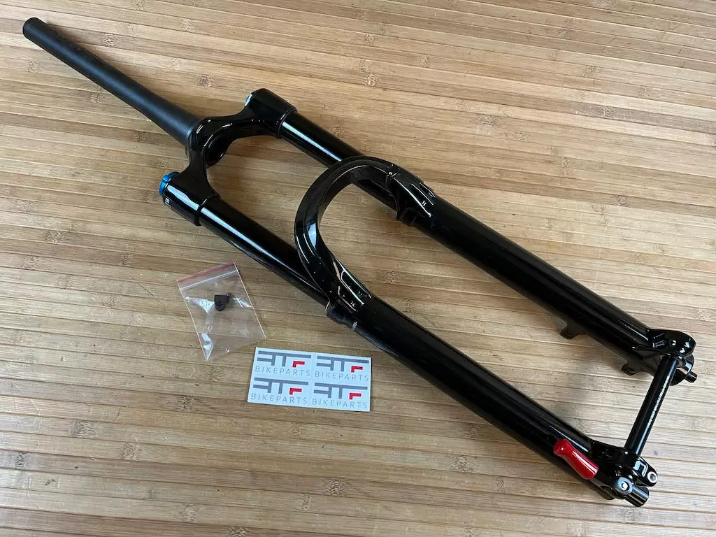 Fox 36 2021 Grip 3-POS 160mm / 27,5" Federgabel Shiny Black 3 Fox 36 2021 Grip 3-POS 160mm / 27,5" Federgabel Shiny Black