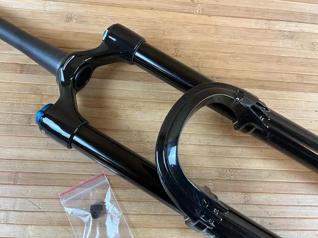 Fox 36 2021 Grip 3-POS 160mm / 27,5" Federgabel Shiny Black 4 Fox 36 2021 Grip 3-POS 160mm / 27,5" Federgabel Shiny Black – Bild 2