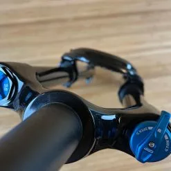 Fox 36 2021 Grip 3-POS 160mm / 27,5" Federgabel Shiny Black 20 Fox 36 2021 Grip 3-POS 160mm / 27,5" Federgabel Shiny Black -Neatflow Verkäufe IMG 0750 711e5b7a f6c5 436b 86b6 60f1082e2cbb