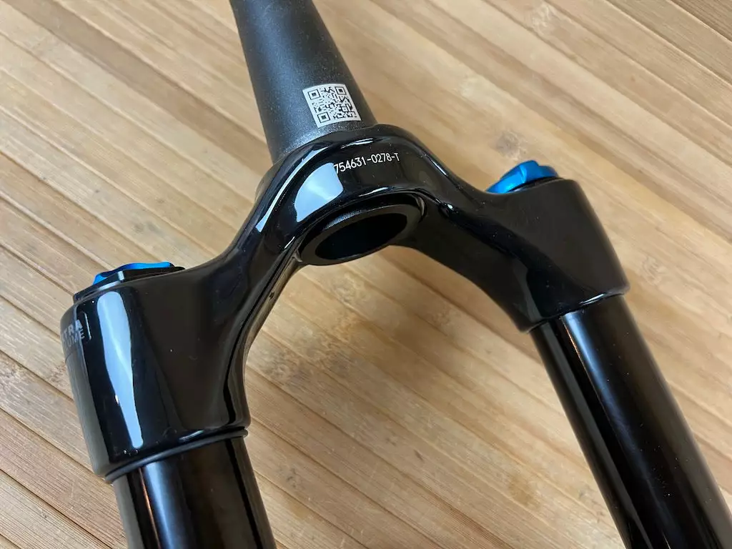 Fox 36 2021 Grip 3-POS 160mm / 27,5" Federgabel Shiny Black 10 Fox 36 2021 Grip 3-POS 160mm / 27,5" Federgabel Shiny Black – Bild 8