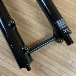 Fox 36 2021 Grip 3-POS 160mm / 27,5" Federgabel Shiny Black 22 Fox 36 2021 Grip 3-POS 160mm / 27,5" Federgabel Shiny Black -Neatflow Verkäufe IMG 0753 b441a4d0 3577 4e54 a12d 25d13bc0a220