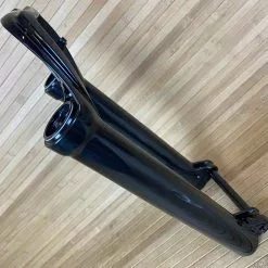 FOX 36 Casting / Lower 2018 27,5" Black Kabolt Boost -Neatflow Verkäufe IMG 0778 scaled