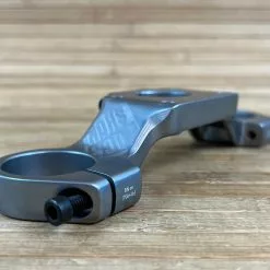 Rock-shox Rock Shox Boxxer Obere Brücke 36mm Rake ( 0 OS ) Hoch / High -Neatflow Verkäufe IMG 0905 6c6f2aca e137 4cdf b660 272a58caf176