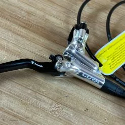 Formula CURA Scheibenbremse Polish VR Oder HR -Neatflow Verkäufe IMG 1051 1b8af072 9a21 46e1 bb2f 872d7b9a26ab