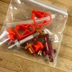 Manitou Bleed Kit / Entlüftungskit Dorado / Mezzer Damper Cartridge -Neatflow Verkäufe IMG 1106 096c85a9 55d4 4617 b8a8 45674c6f35fa