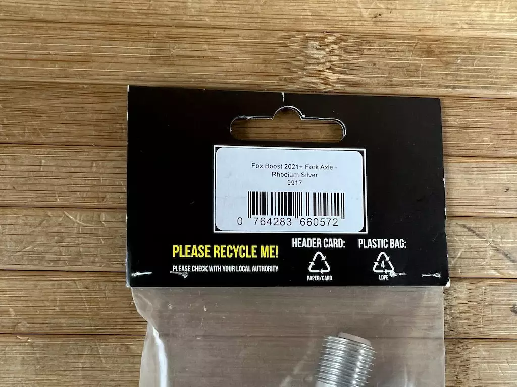 Burgtec FOX Boost Achse / Axle 2021+ Rhodium Silver 5 Burgtec FOX Boost Achse / Axle 2021+ Rhodium Silver – Bild 3