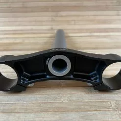 Fox 40 2021 Untere Brücke Mit Schaft 1 1/8" Crown-Steerer 48mm Rake -Neatflow Verkäufe IMG 1214