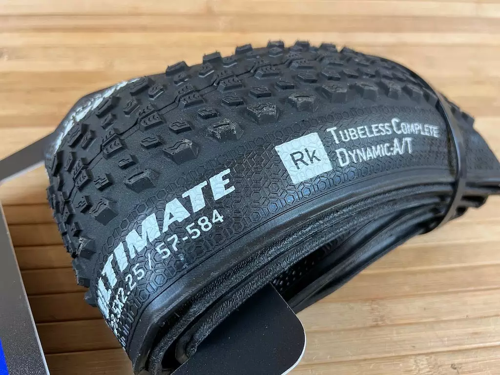 Goodyear Peak Tubeless Complete Ultimate 27,5 X 2,25" XC Reifen 5 Goodyear Peak Tubeless Complete Ultimate 27,5 X 2,25" XC Reifen – Bild 3