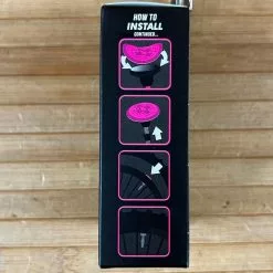 Muc-Off Muc Off Tubeless Tag Holder & 44mm Valve Kit Black 14 Muc-Off Muc Off Tubeless Tag Holder & 44mm Valve Kit Black -Neatflow Verkäufe IMG 1682