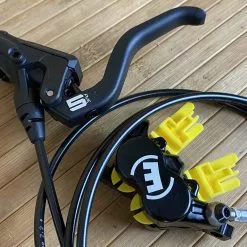 Magura MT5 Einzelbremse / Scheibenbremse Vorne Oder Hinten 21 Magura MT5 Einzelbremse / Scheibenbremse Vorne Oder Hinten -Neatflow Verkäufe IMG 1702 scaled