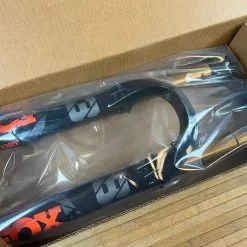 Fox 2021 38 Factory 27,5" 160mm Grip2 44mm Rake Federgabel Black 30 Fox 2021 38 Factory 27,5" 160mm Grip2 44mm Rake Federgabel Black -Neatflow Verkäufe IMG 1895