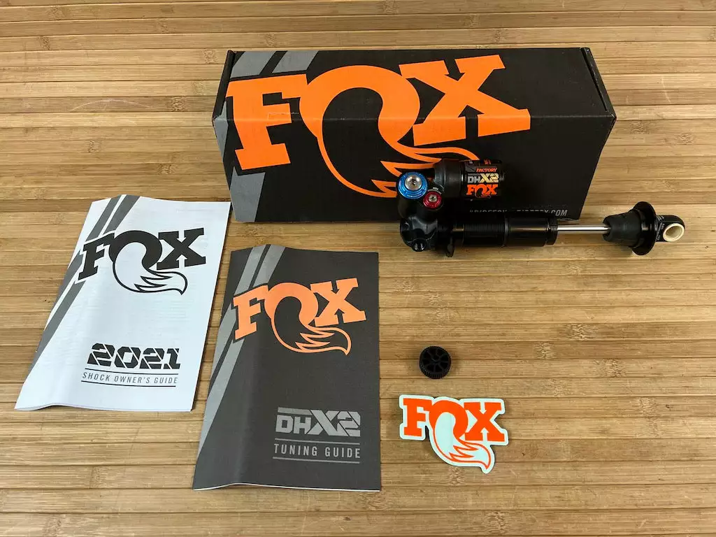 Fox DHX2 Factory Race 225x70mm Trunnion 2021 Dämpfer 3 Fox DHX2 Factory Race 225x70mm Trunnion 2021 Dämpfer