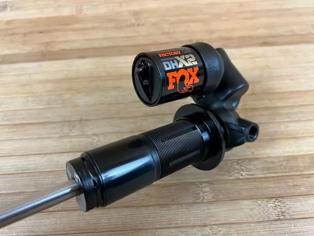 Fox DHX2 Factory Race 225x70mm Trunnion 2021 Dämpfer 9 Fox DHX2 Factory Race 225x70mm Trunnion 2021 Dämpfer – Bild 7