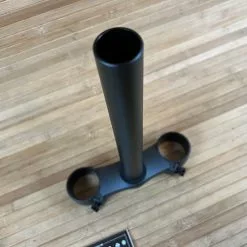 Manitou Dorado Brücke Mit Schaft Unten Ab 2021 47mm Offset -Neatflow Verkäufe IMG 2130 07c7fdbe b830 4ee7 8305 034087273813