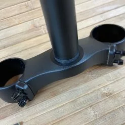 Manitou Dorado Brücke Mit Schaft Unten Ab 2021 57mm Offset -Neatflow Verkäufe IMG 2137 0e0b7ff2 0694 4c86 ae3d 155c19c36927