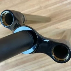 FOX Standrohreinheit / CSU 36 2021 27,5" Und 29" -Neatflow Verkäufe IMG 2529