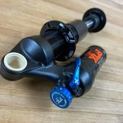 Fox DHX F-S 230 X 65 2022 Dämpfer -Neatflow Verkäufe IMG 3150