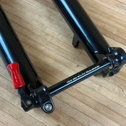 FOX 36 Casting / Lower 2021 29" Shiny Black Boost -Neatflow Verkäufe IMG 3437