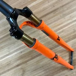 FOX 32 TC 2022 Kashima 40mm Gravel Federgabel Shiny Orange -Neatflow Verkäufe IMG 4312