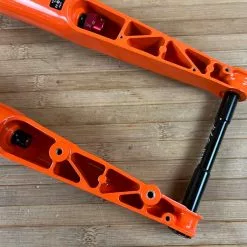 FOX 32 TC 2022 Kashima 40mm Gravel Federgabel Shiny Orange -Neatflow Verkäufe IMG 4318