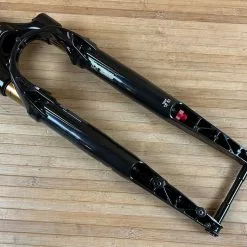 FOX 32 TC 2022 Kashima 40mm Gravel Federgabel 29 FOX 32 TC 2022 Kashima 40mm Gravel Federgabel -Neatflow Verkäufe IMG 4335