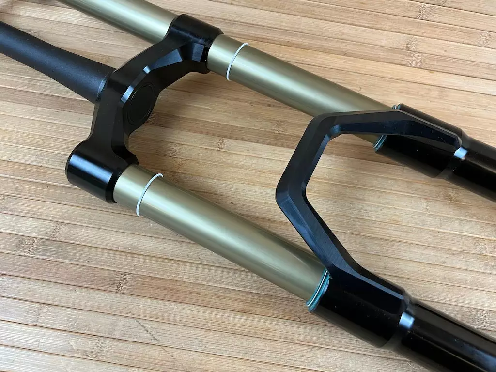 Intend Blackline Bandit 29" Federgabel 7 Intend Blackline Bandit 29" Federgabel – Bild 5