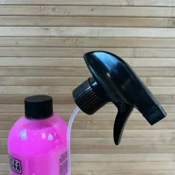 Muc-Off Muc Off High Performance Waterless Wash 750ml Reiniger Spray -Neatflow Verkäufe IMG 4547 e1c13213 c1b0 4840 93db ea4ddac89251