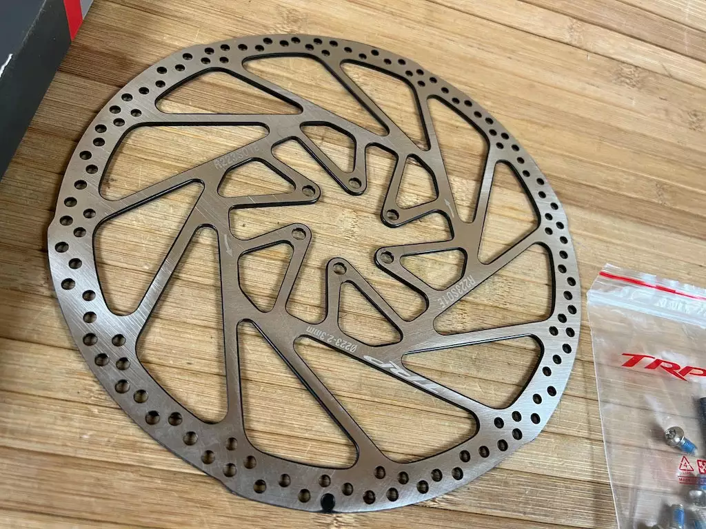 TRP R1 Disc / Bremsscheibe 6-Loch 223mm / 2,3mm 4 TRP R1 Disc / Bremsscheibe 6-Loch 223mm / 2,3mm – Bild 2