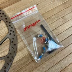 TRP R1 Disc / Bremsscheibe 6-Loch 223mm / 2,3mm 12 TRP R1 Disc / Bremsscheibe 6-Loch 223mm / 2,3mm -Neatflow Verkäufe IMG 5040 eb4f5630 ff66 4549 81b8 6dfeca527f4c