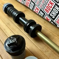 Rock-shox Rock Shox Solo Air Upgrade Kit Boxxer -Neatflow Verkäufe IMG 5213