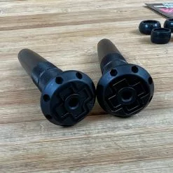 Muc-Off Stealth Tubeless Puncture Plug Set Schwarz 15 Muc-Off Stealth Tubeless Puncture Plug Set Schwarz -Neatflow Verkäufe IMG 5470 c6b145cd 1e7a 4de2 9ebb d141dbdc6b82