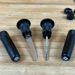 Muc-Off Stealth Tubeless Puncture Plug Set Schwarz 17 Muc-Off Stealth Tubeless Puncture Plug Set Schwarz -Neatflow Verkäufe IMG 5472 ec87e31d 4d50 49f8 8ddf 161359674f0c