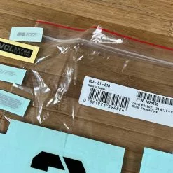 Fox Decal Kit 34 SC 2021 F-S Black Logo / Shiny Orange -Neatflow Verkäufe IMG 5570 523a5510 4443 4333 809c ec7183646f1f