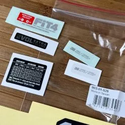 Fox Decal Kit 36 2021 P-SE Gray Logo / Matte Black -Neatflow Verkäufe IMG 5582