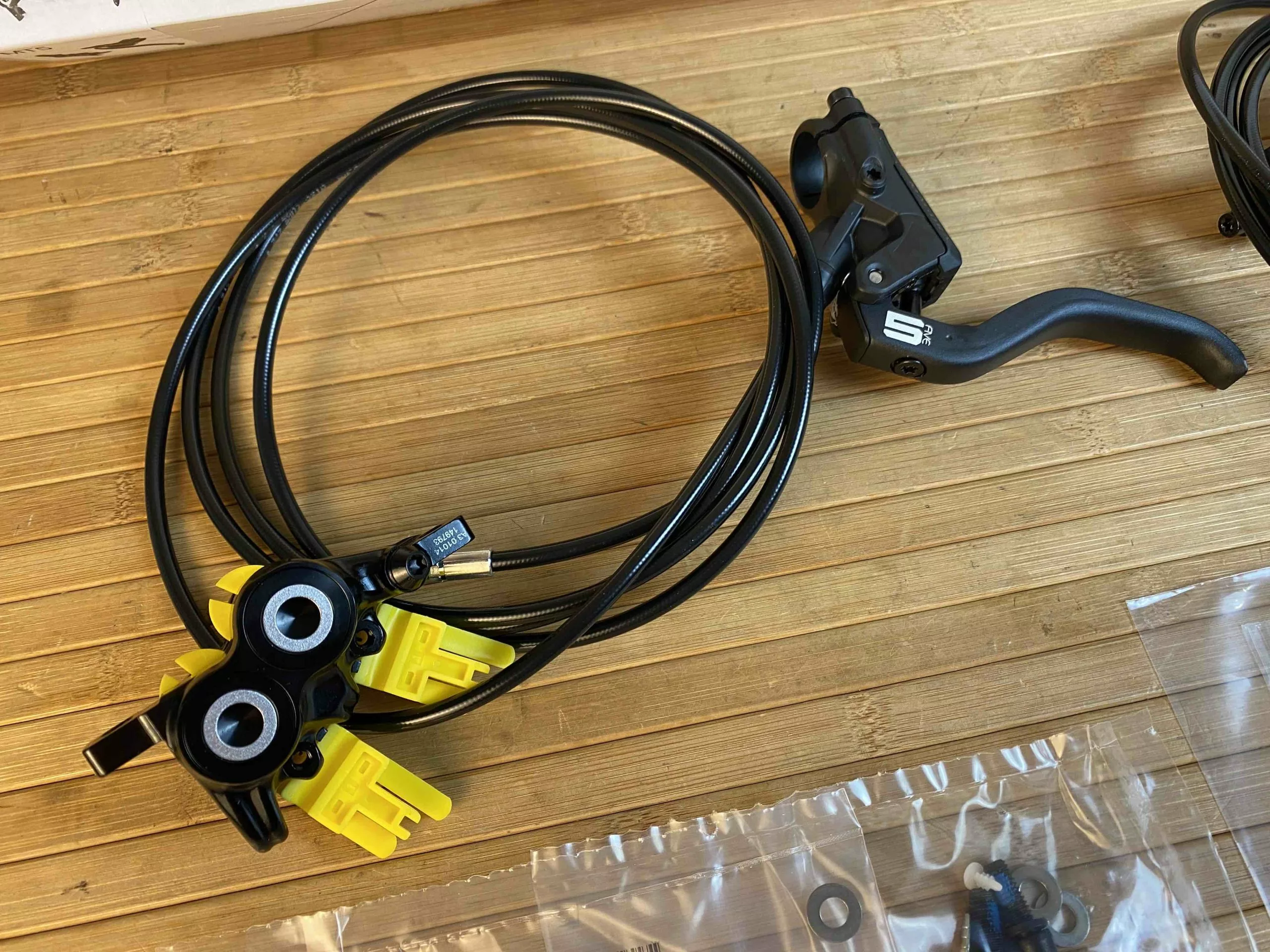 Magura MT5 Bremsenset / Scheibenbremsen VR/HR Set 6 Magura MT5 Bremsenset / Scheibenbremsen VR/HR Set – Bild 4