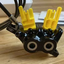 Magura MT5 Bremsenset / Scheibenbremsen VR/HR Set 12 Magura MT5 Bremsenset / Scheibenbremsen VR/HR Set -Neatflow Verkäufe IMG 5683 scaled