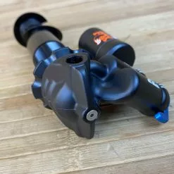 Fox DHX2 Factory 185x55mm Trunnion 2020 Dämpfer -Neatflow Verkäufe IMG 5958 scaled