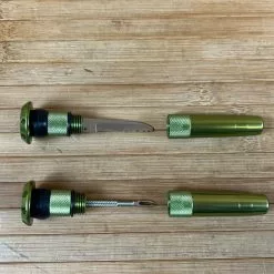 Muc-Off Stealth Tubeless Puncture Plug Set Green 11 Muc-Off Stealth Tubeless Puncture Plug Set Green -Neatflow Verkäufe IMG 6142 40bb238d c82b 439a ab5a b42e6677974a