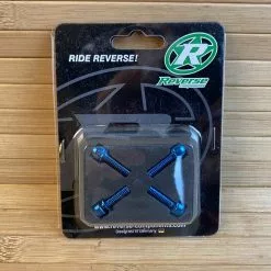 Reverse Bremsadapter-Schraubenset - 4 Stk. M6x18mm Blau